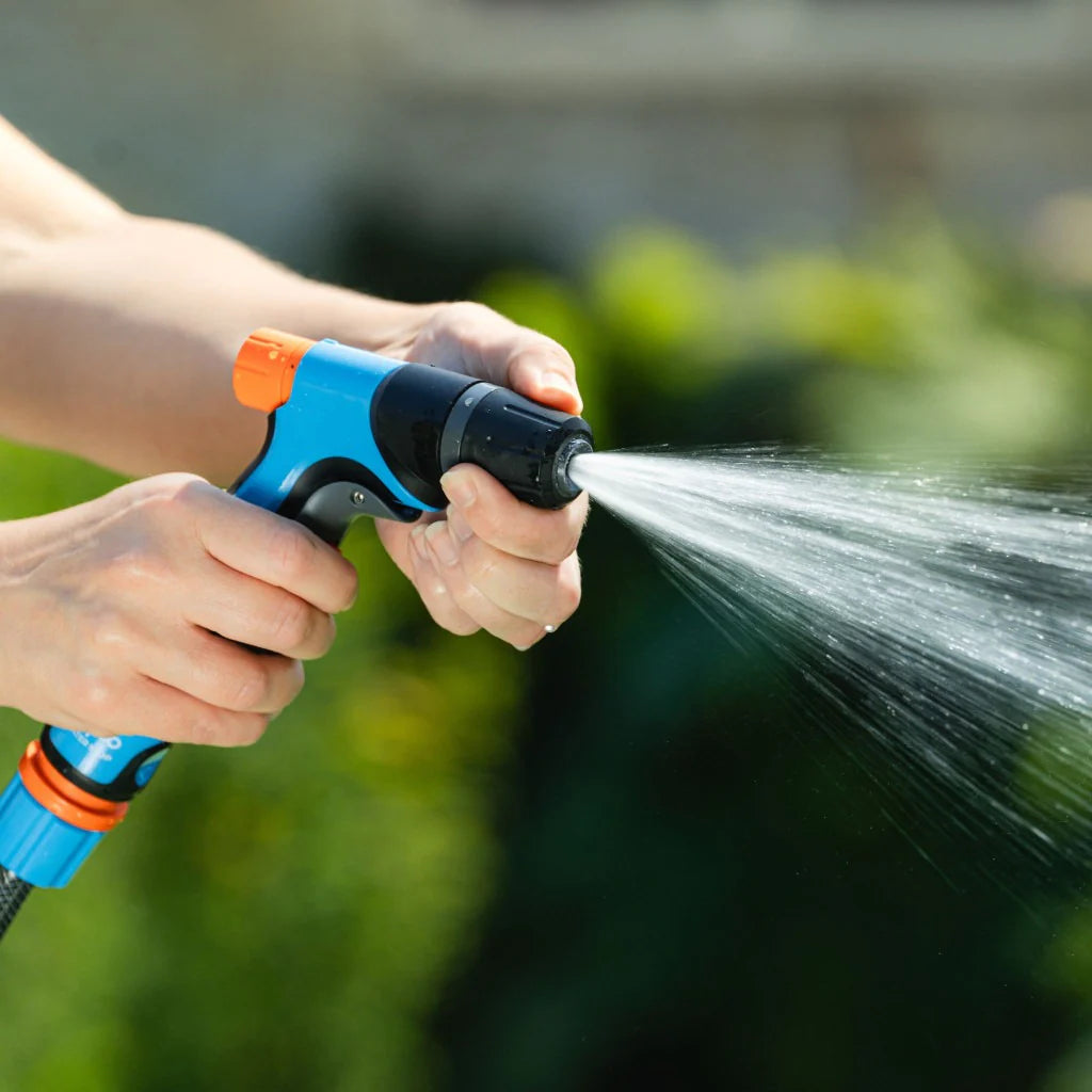 Flopro Adjustable Jet Spray