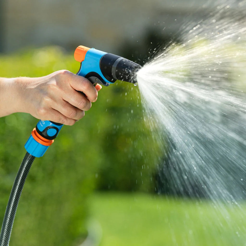 Flopro Adjustable Jet Spray